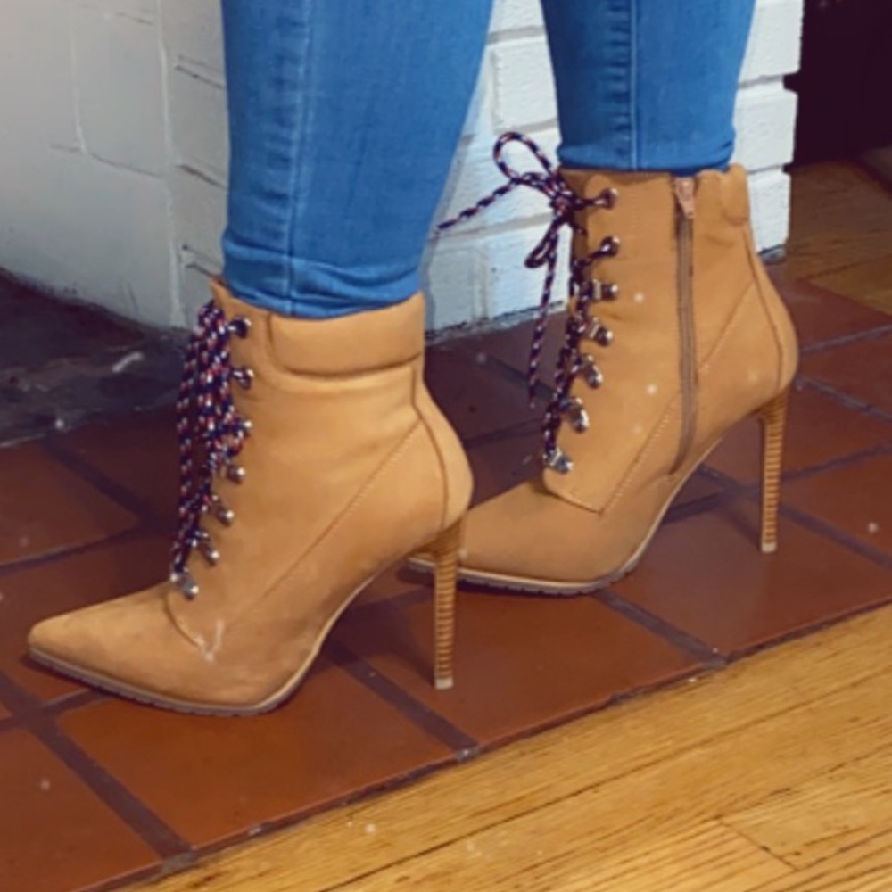 Steve Madden Tan Booties